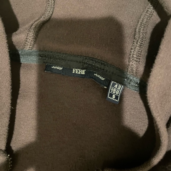 Ferre jogging outfit - Picture 10 of 15